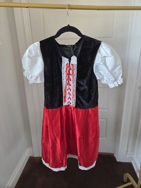 Classic Red Riding Hood Girls' Peasant Costume Dress - German Dress